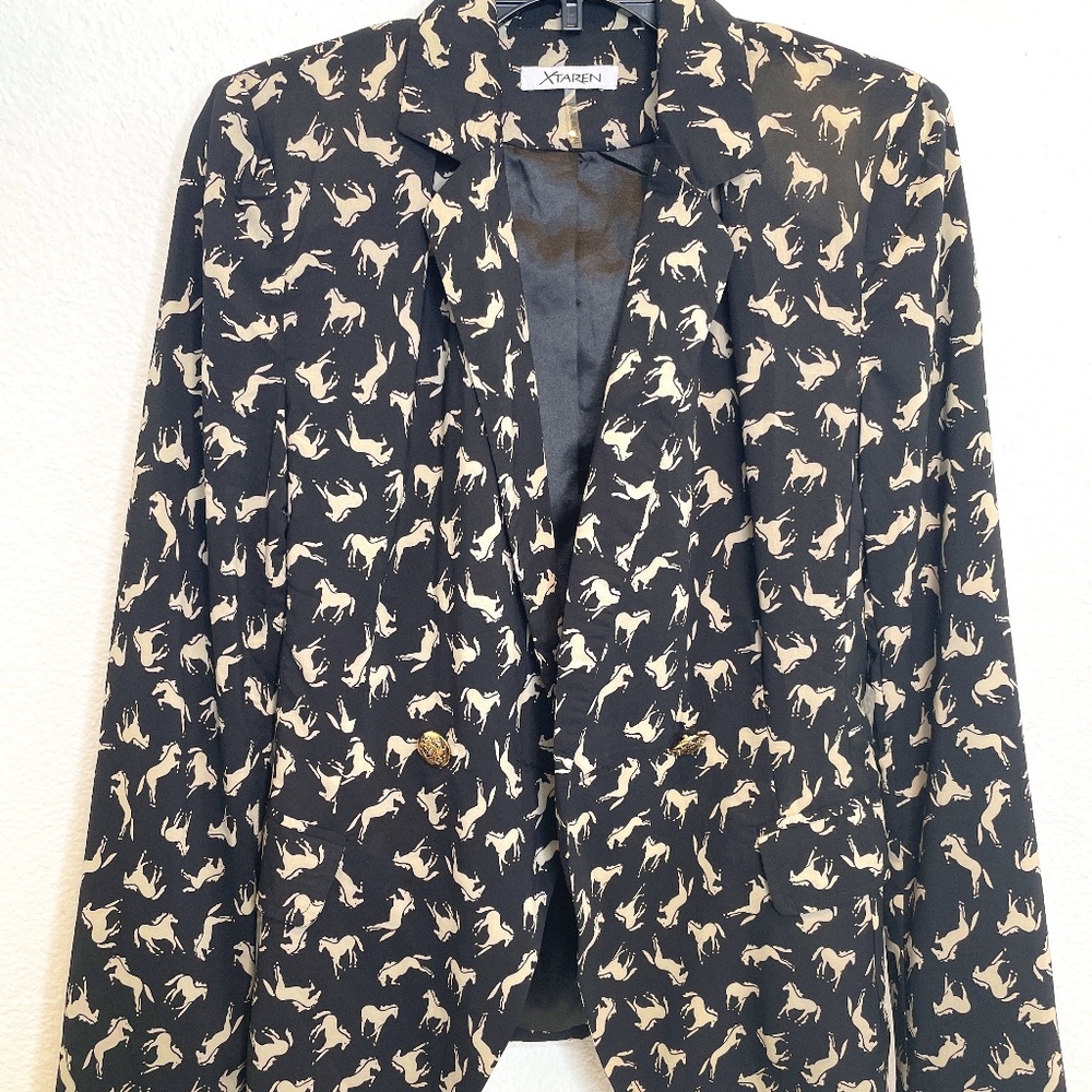Woman's Blazer - "Xtaren" in Black and Tan -Size M